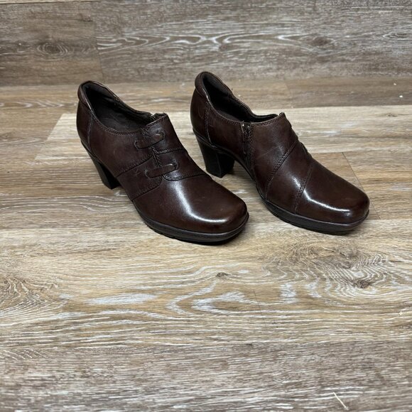 Clarks Bendables Ankle Boots Brown Leather Side Zip Boots, Size 6.5 - Picture 5 of 6